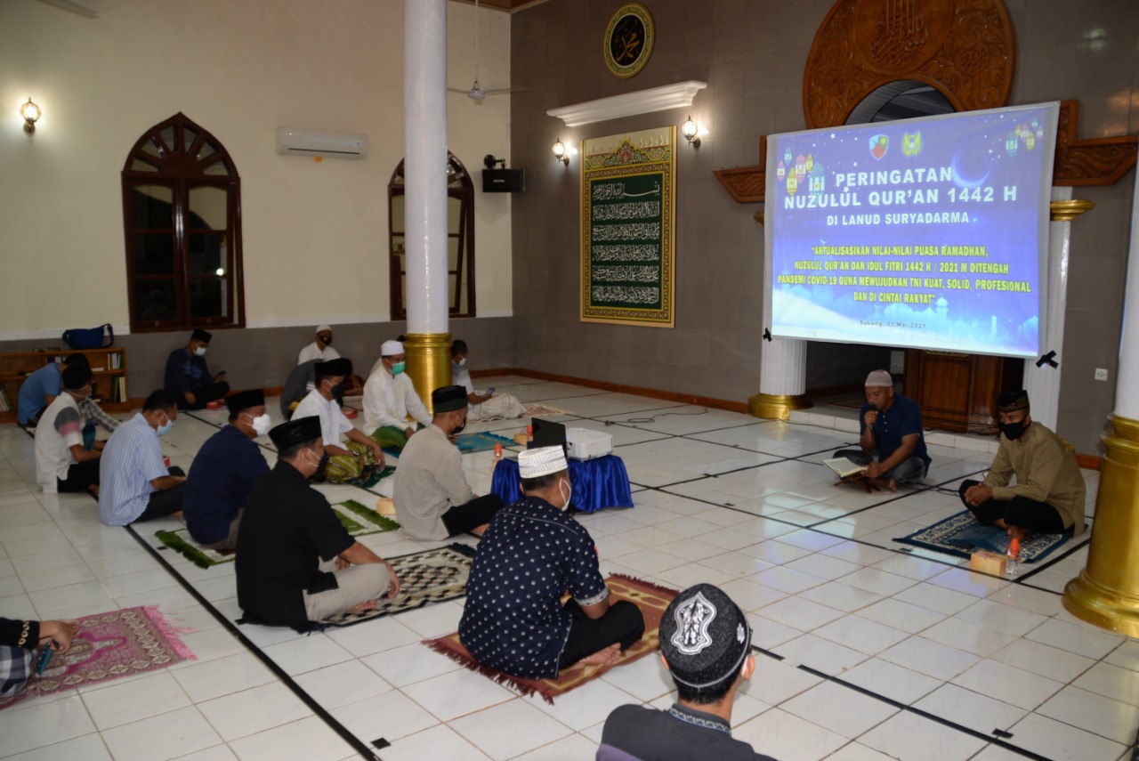 Keluarga Besar Lanud Suryadarma Memperingati Nuzulul Quran 1442 H/2021 M