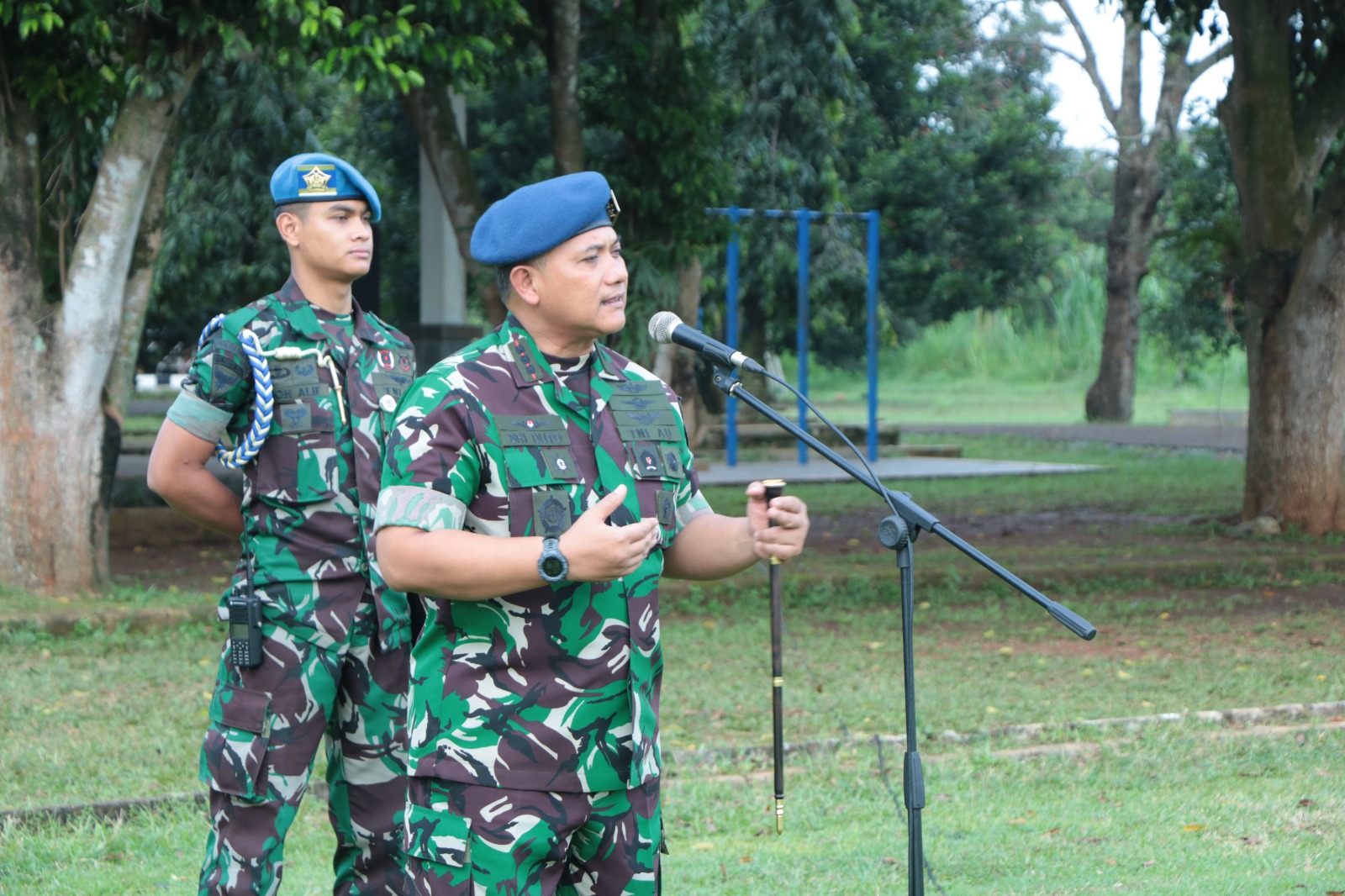 Awali Tugas Danlanud Suryadarma Pimpin Apel Pagi Perdana di Lanud Suryadarma